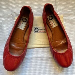 Lanvin Paris. Red Ballerina Flats Size 6